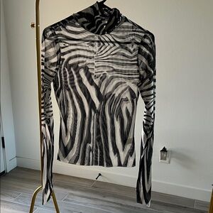 AFRM Black and White Zebra Long Sleeve Top size M